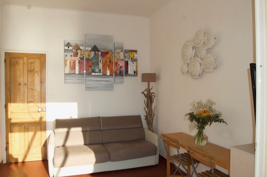 Photo of Livingroom in Saint-Cyr-sur-Mer