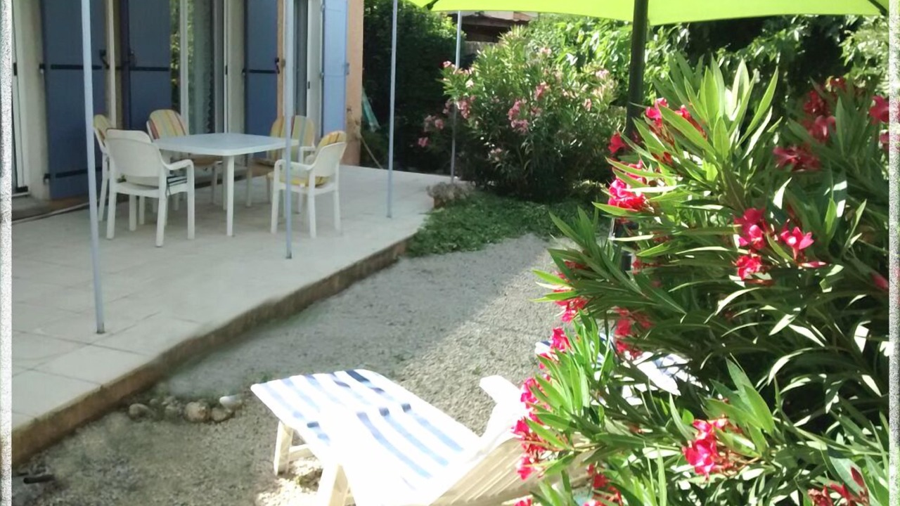 Photo of Outdoor in Eyguieres