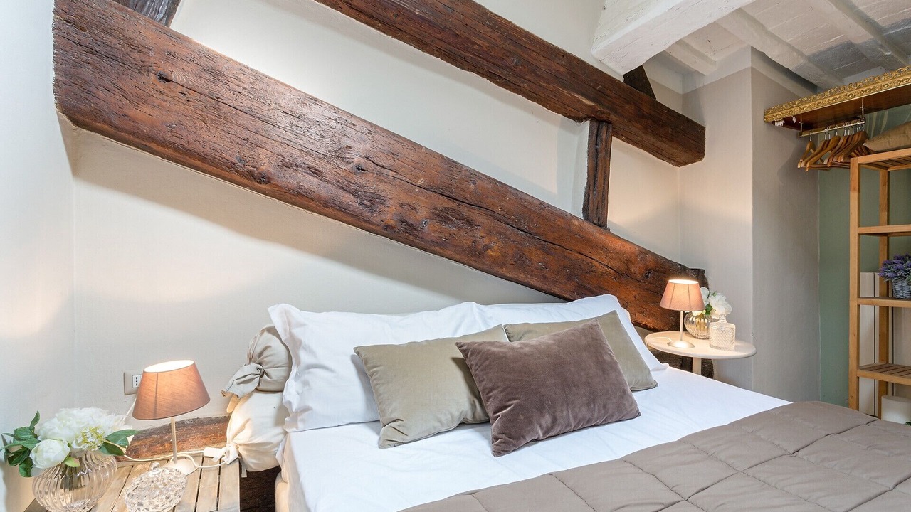 Photo of Bedroom in Lucca Historical Center
