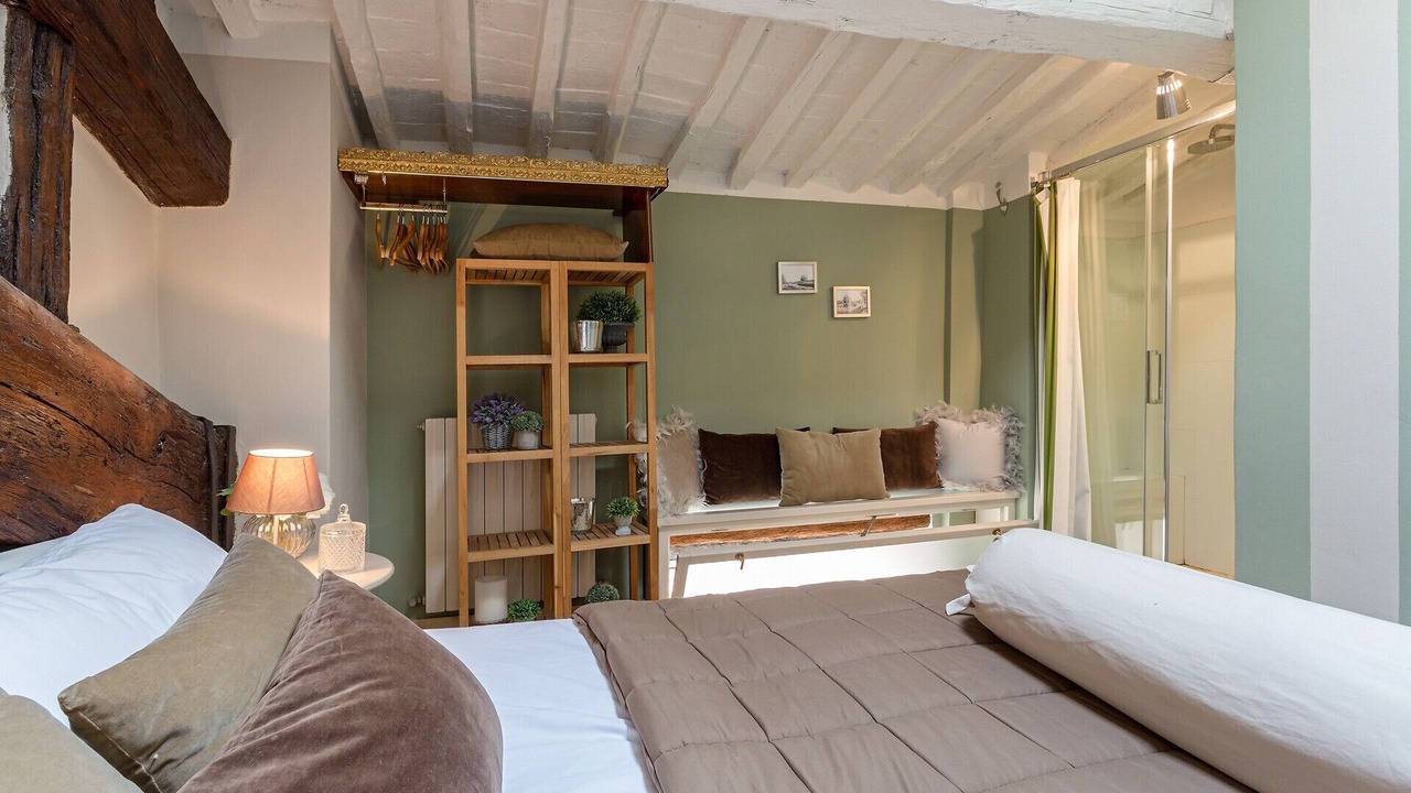 Photo of Bedroom in Lucca Historical Center