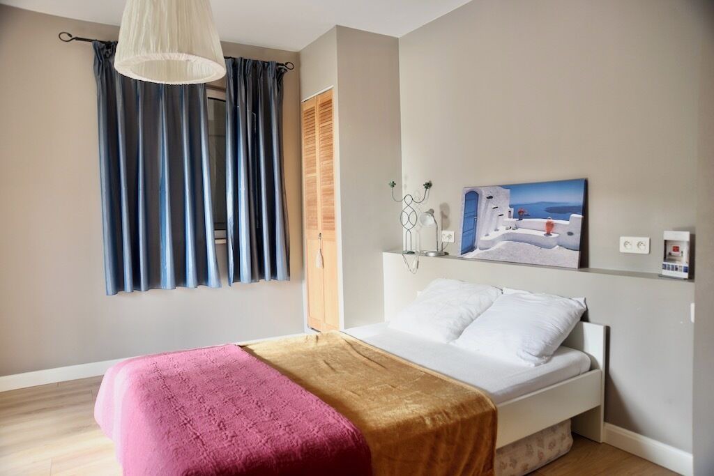 Photo of Bedroom in Saint-Aygulf