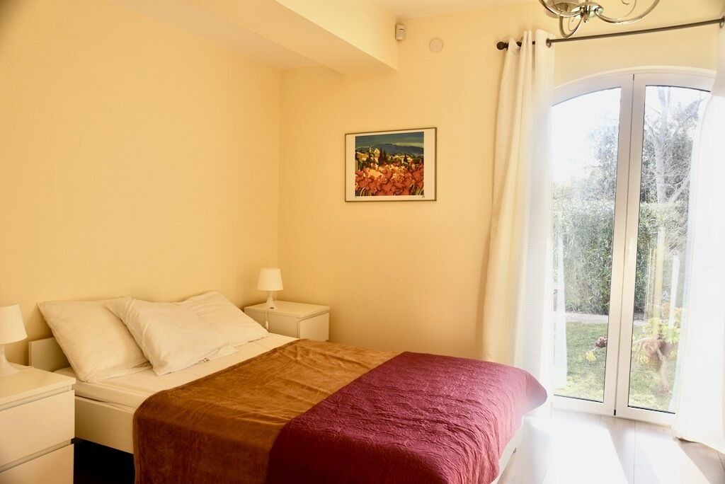 Photo of Bedroom in Saint-Aygulf
