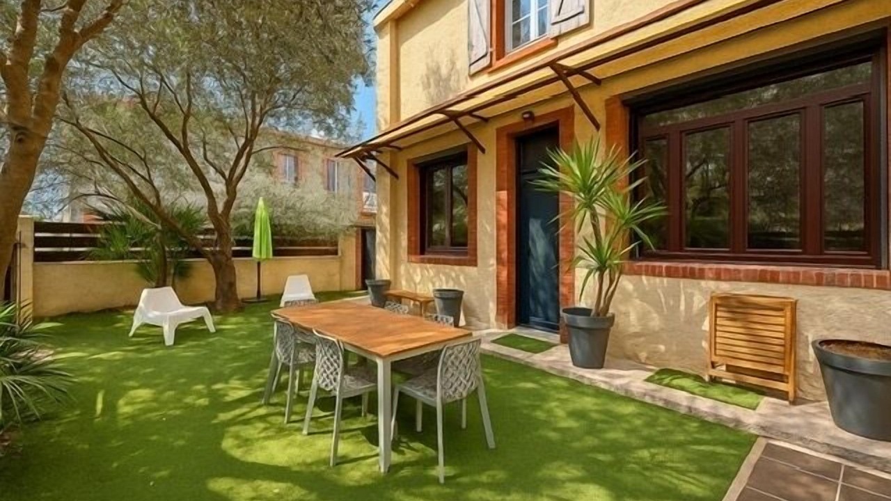 Photo of Outdoor in 8th Arrondissement
