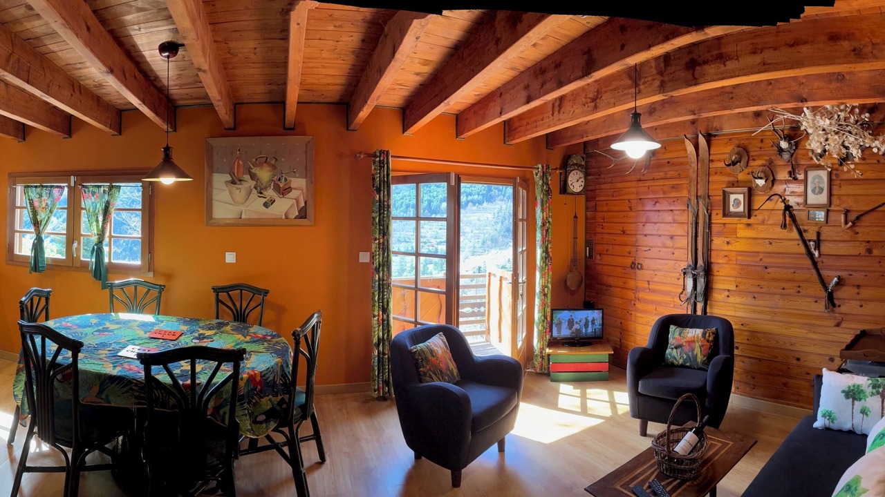 Photo of Livingroom in Saint-Martin-Vesubie