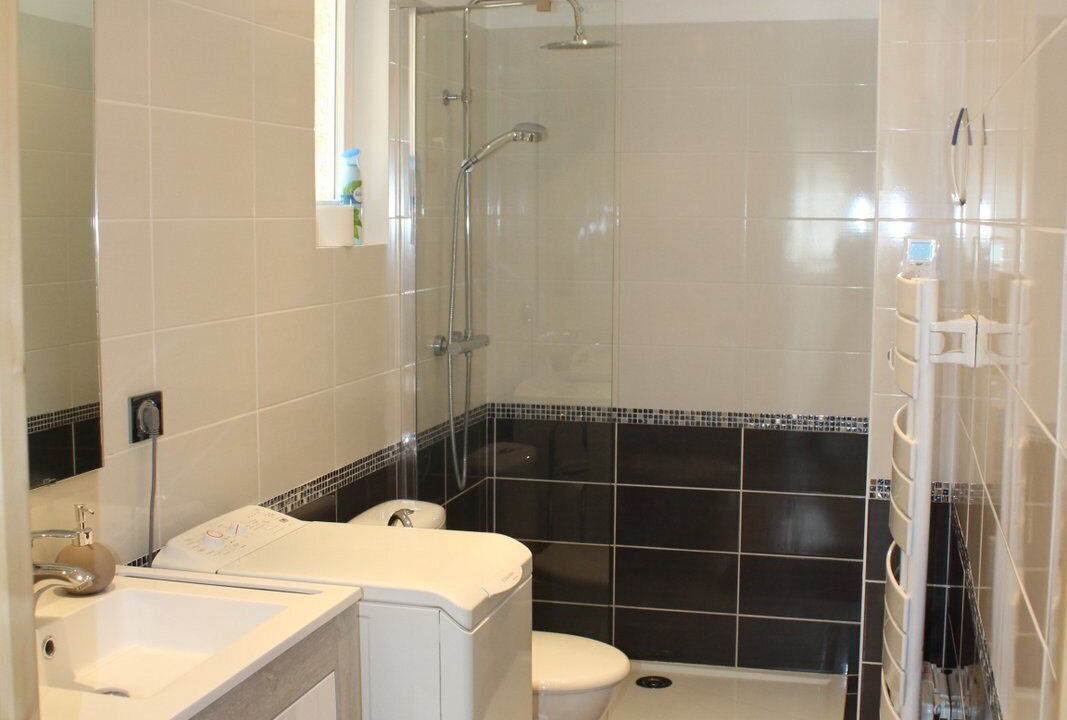 Photo of Bathroom in Salon-de-Provence