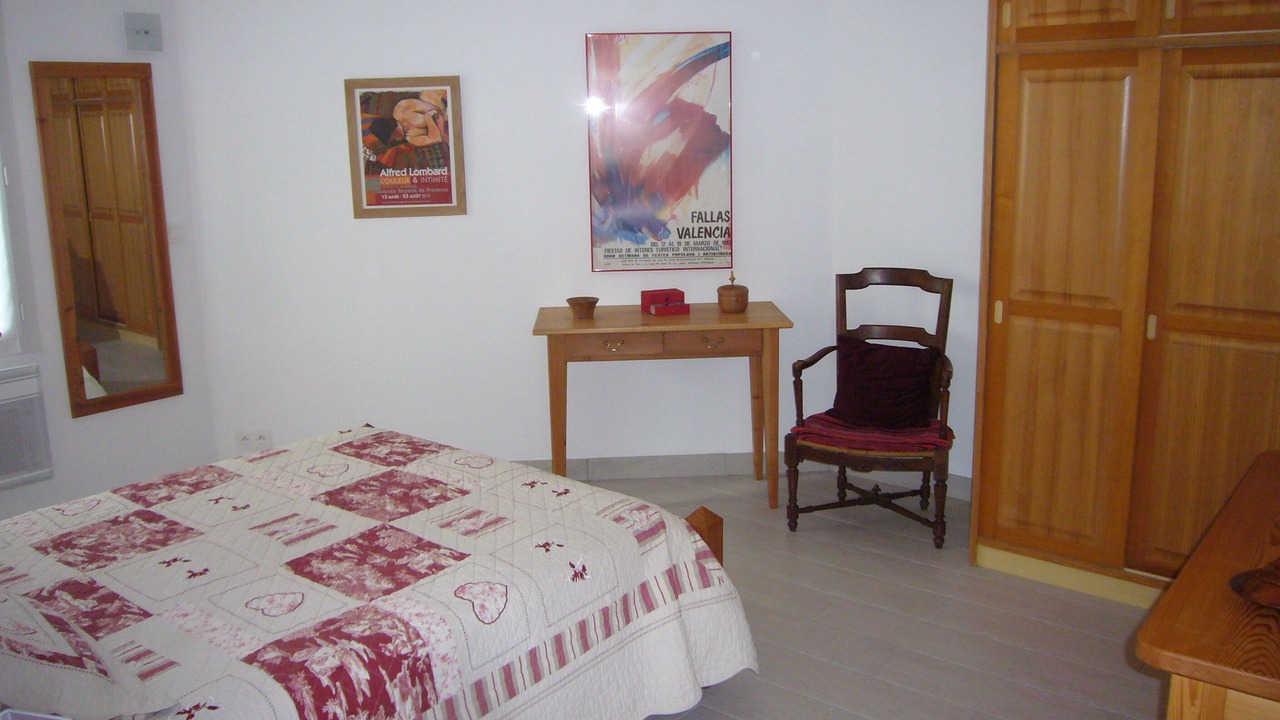 Photo of Bedroom in Aubagne