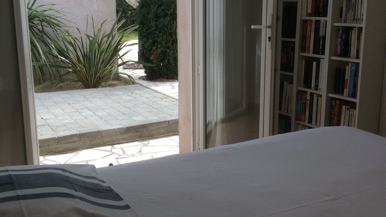 Photo of Bedroom in Ensues-la-Redonne