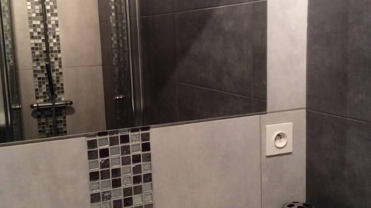 Photo of Bathroom in Ensues-la-Redonne