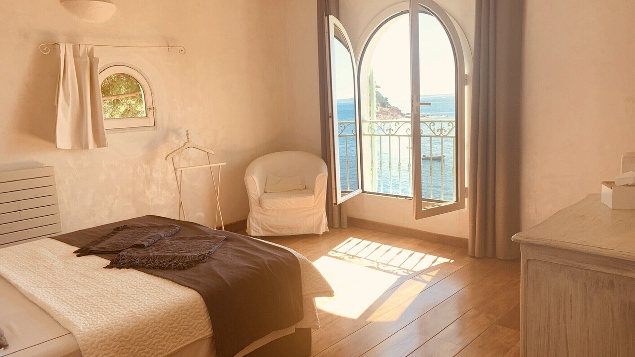 Photo of Bedroom in Carqueiranne