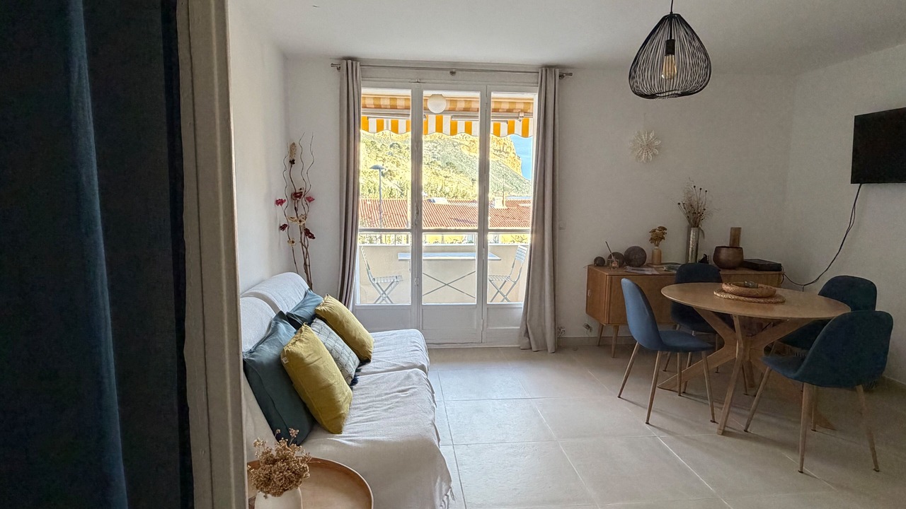 Photo of Livingroom in Cassis