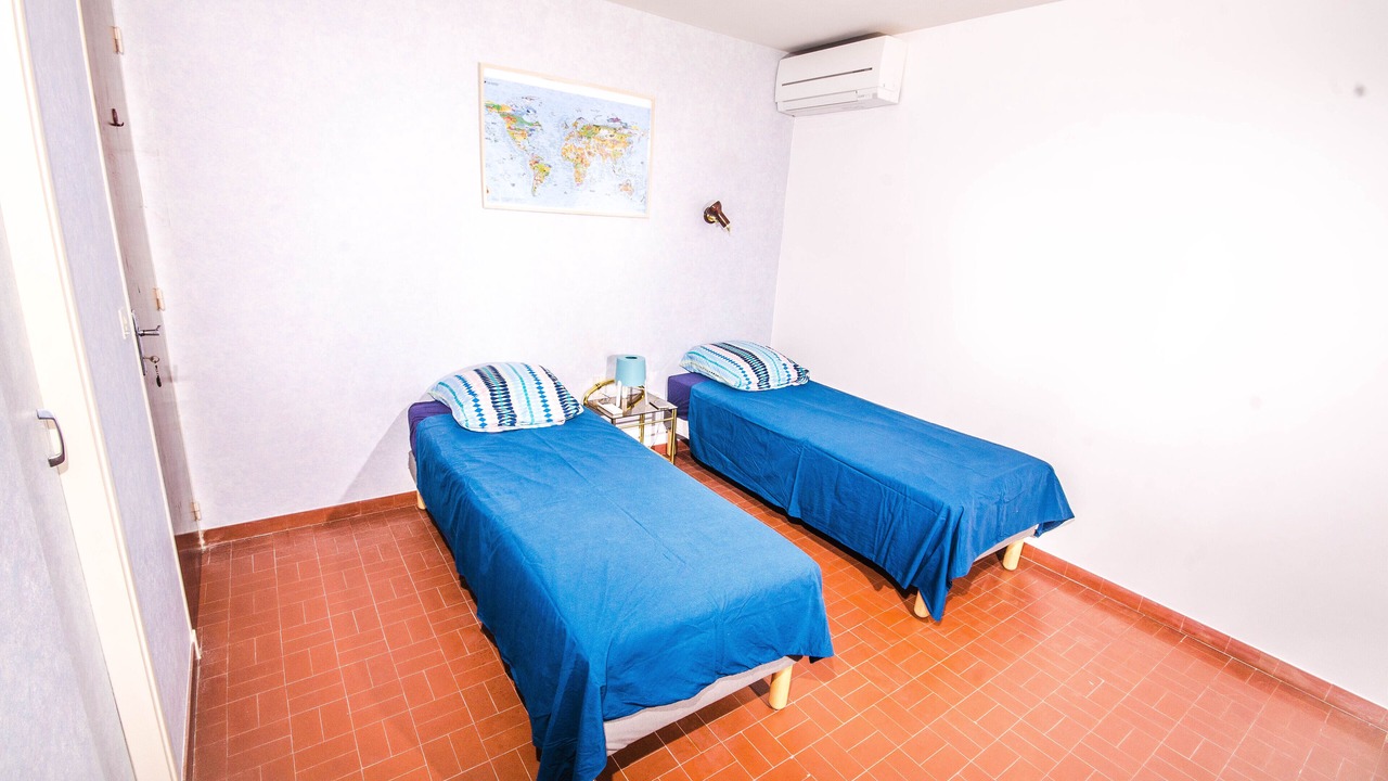Photo of Bedroom in Carqueiranne