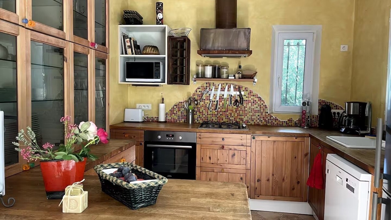 Photo of Kitchen in St.-Remy-de-Provence
