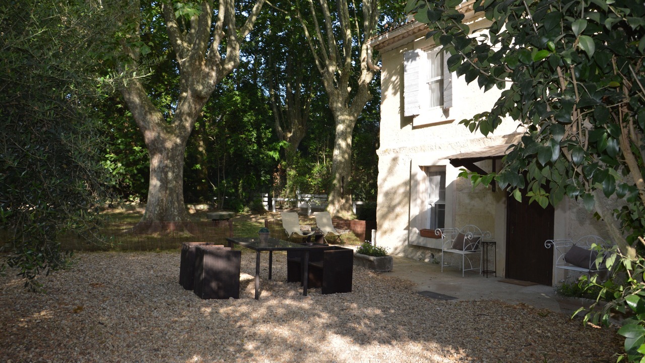 Photo of Patio Balcony in Saintes-Maries-de-la-Mer