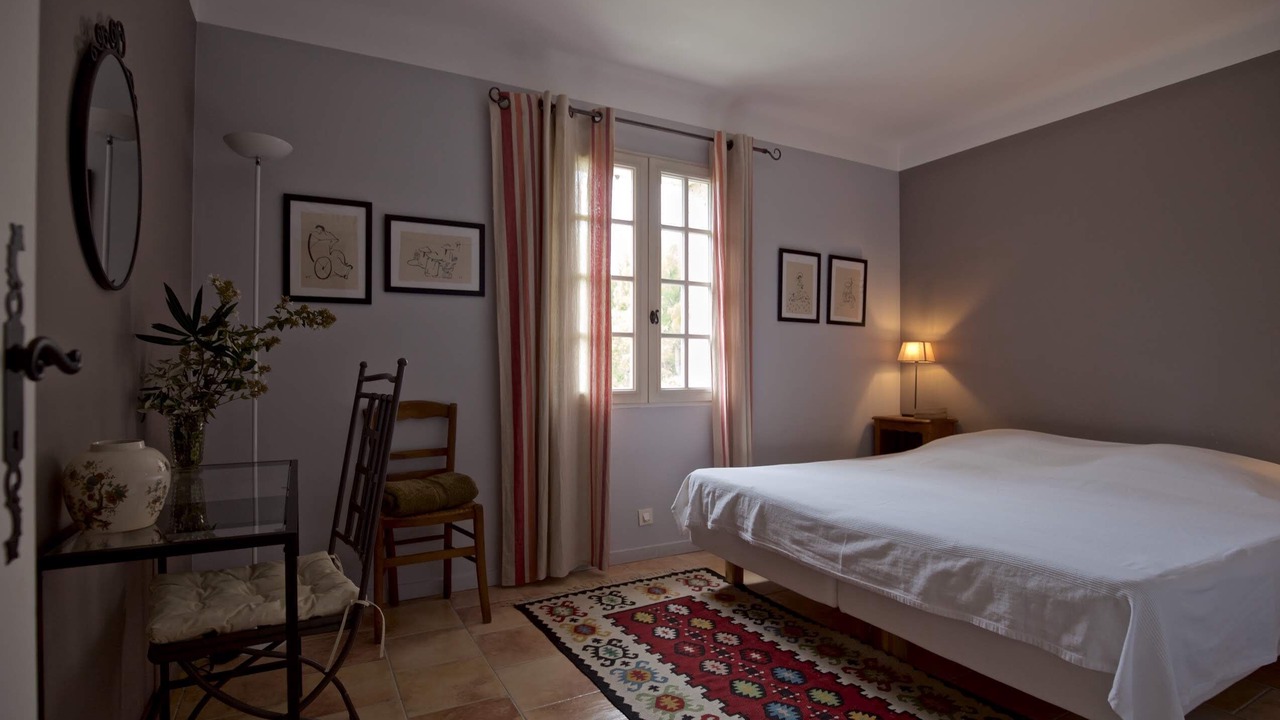 Photo of Bedroom in Eygalieres