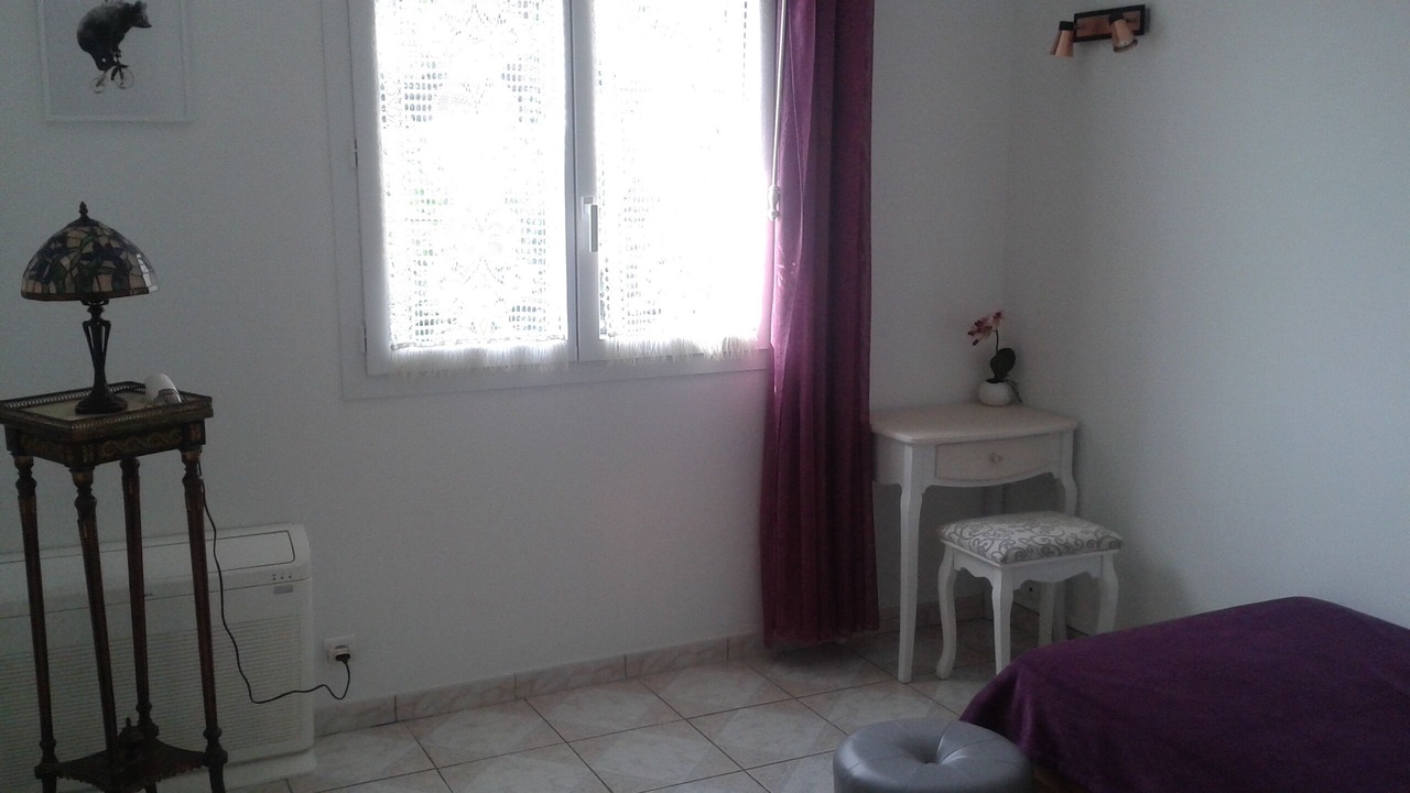 Photo of Bedroom in Roquefort-les-Pins