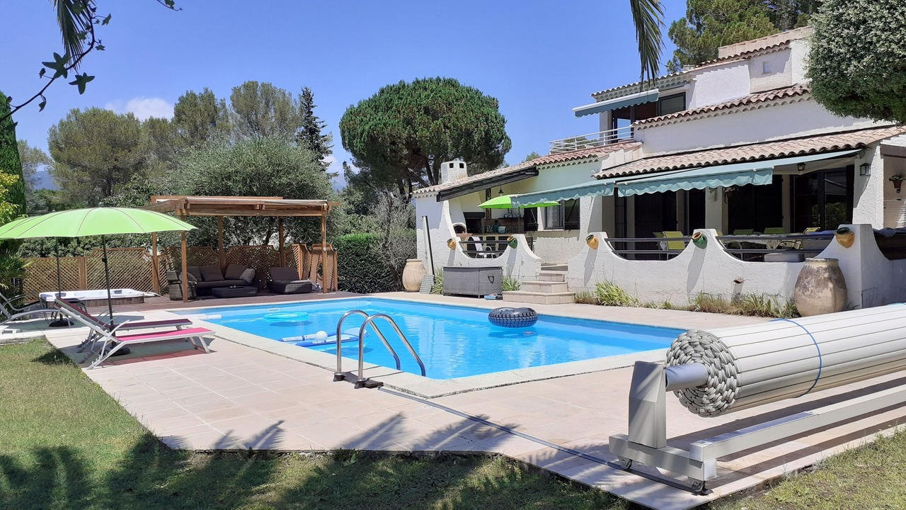 Photo of Outdoor in Roquefort-les-Pins
