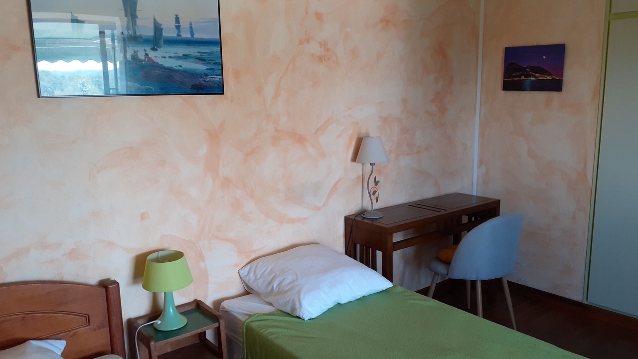 Photo of Bedroom in Roquefort-les-Pins