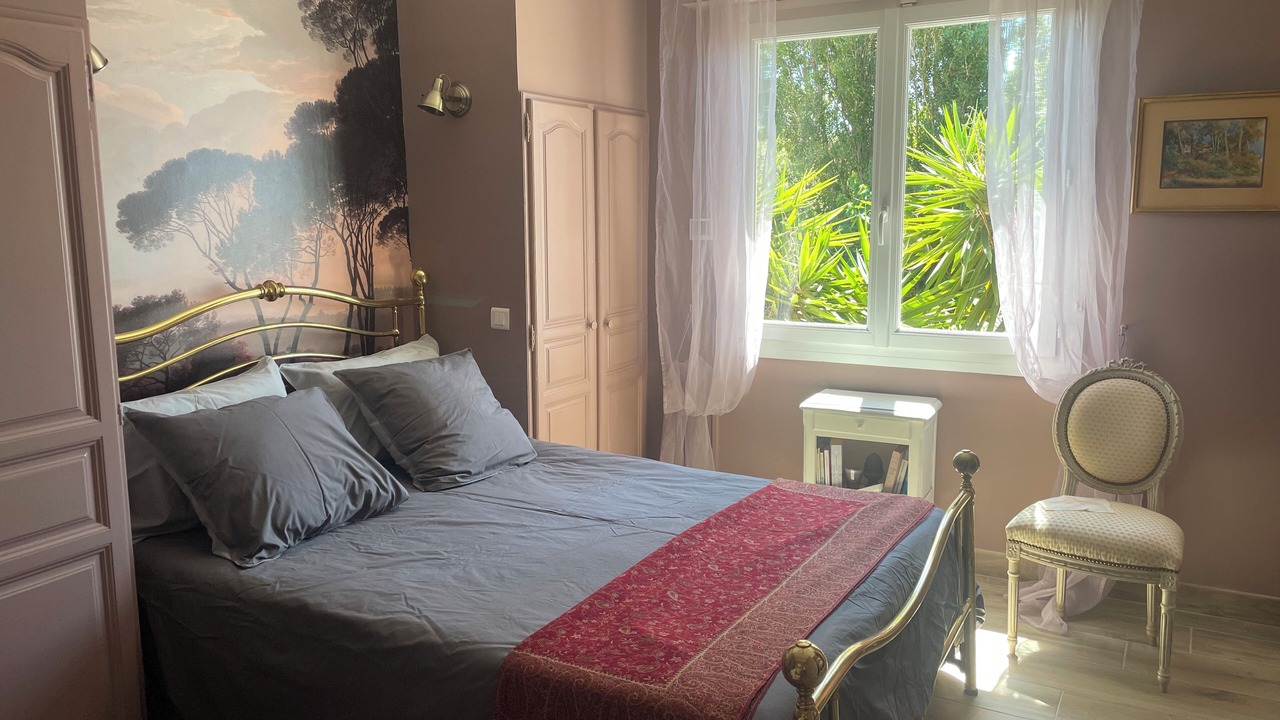 Photo of Bedroom in Six-Fours-les-Plages