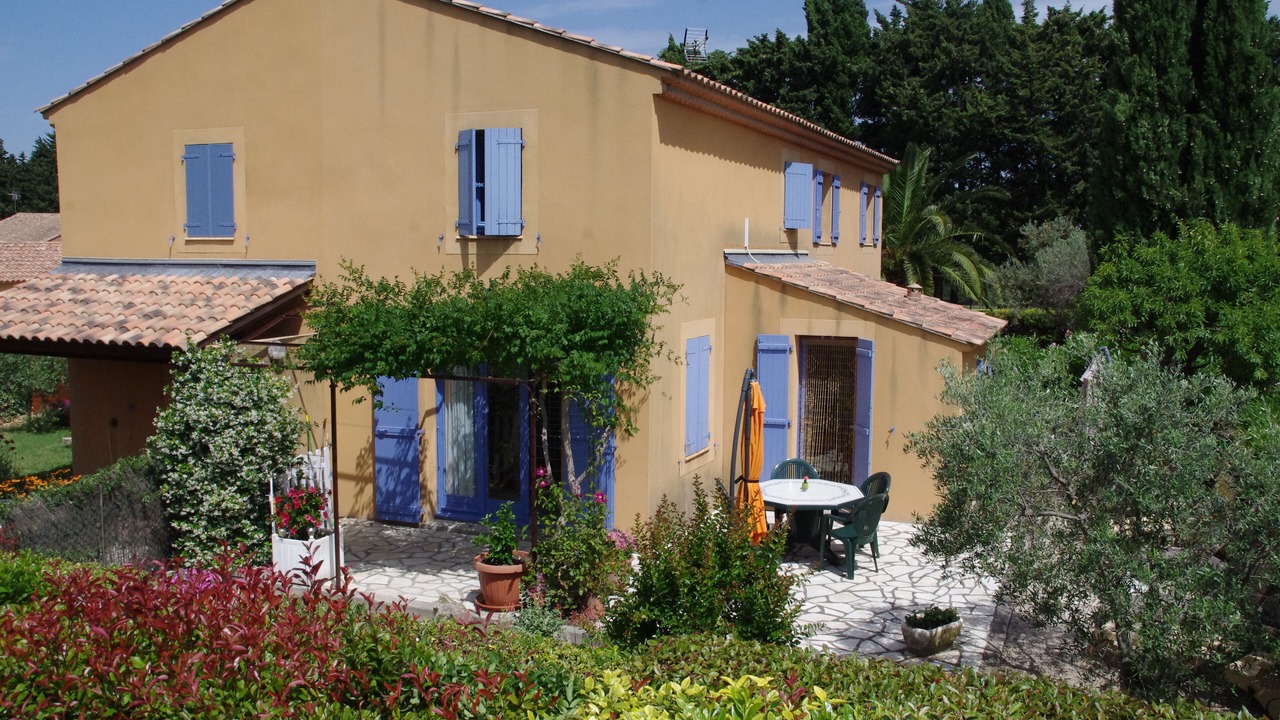 Photo of Outdoor in Mouries