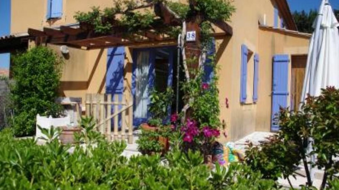 Photo of Outdoor in Mouries
