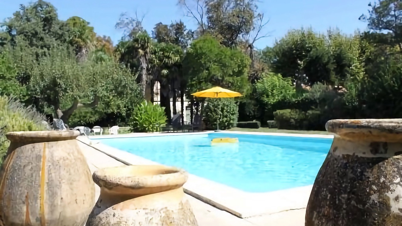 Photo of Outdoor in Arles