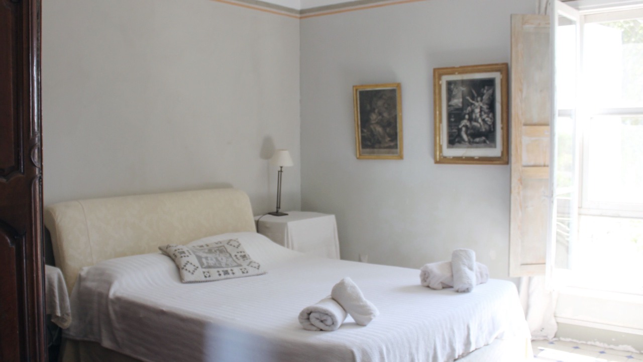 Photo of Bedroom in Arles