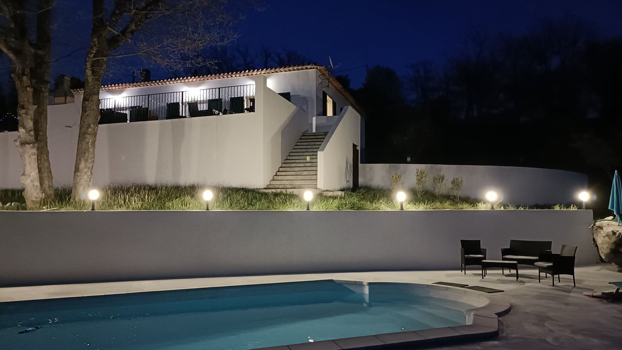 Photo of Outdoor in Montferrat