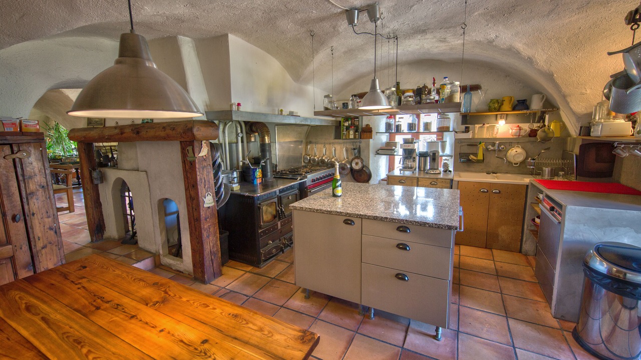 Photo of Kitchen in Enchastrayes
