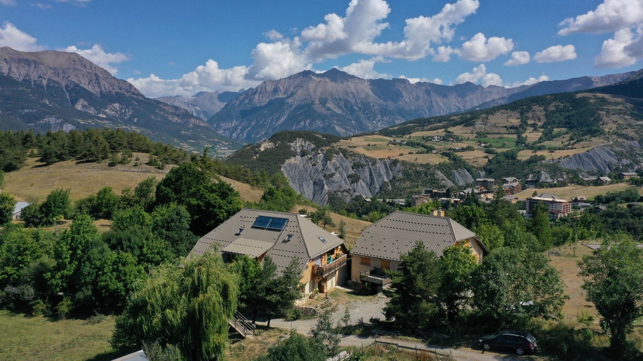 Photo of Outdoor in Enchastrayes