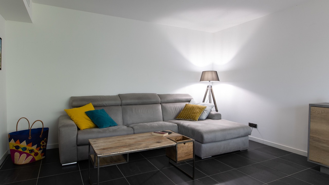 Photo of Livingroom in California - Pezou