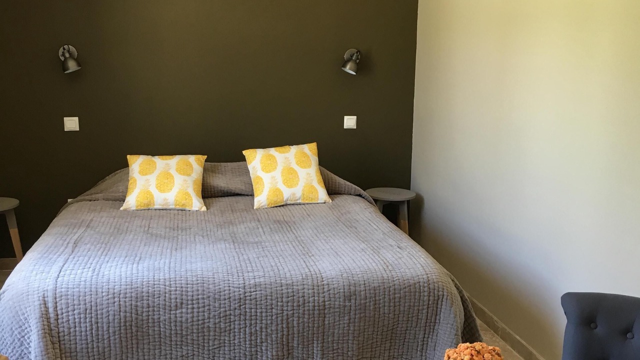 Photo of Bedroom in Cavaillon