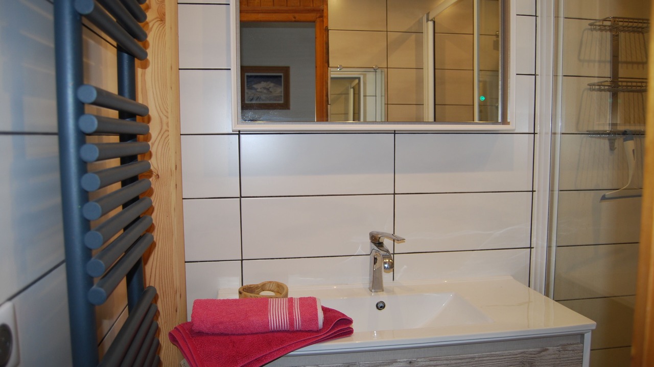 Photo of Bathroom in La Salle-les-Alpes