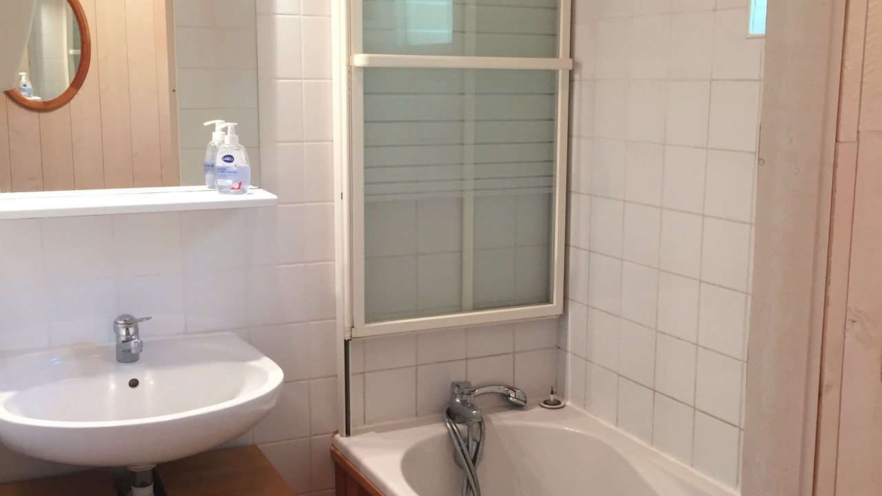 Photo of Bathroom in Montclar