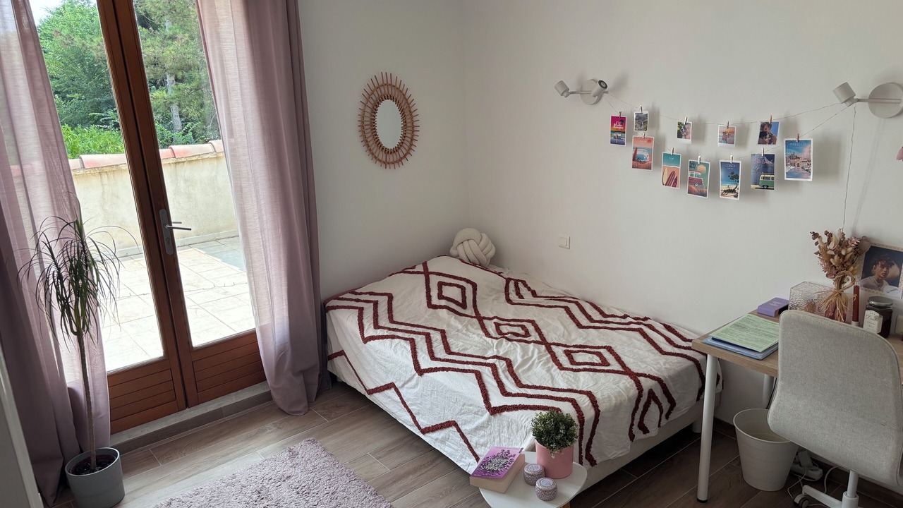 Photo of Bedroom in Vedene