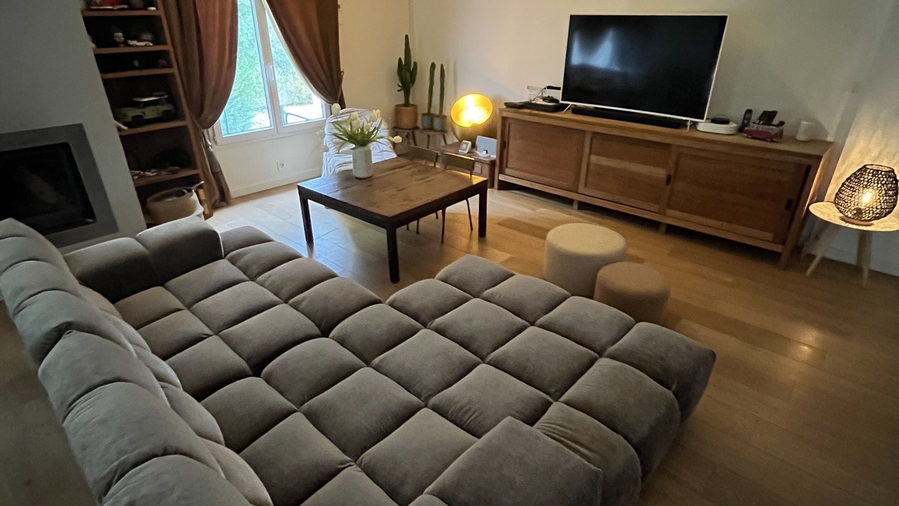 Photo of Livingroom in Eguilles