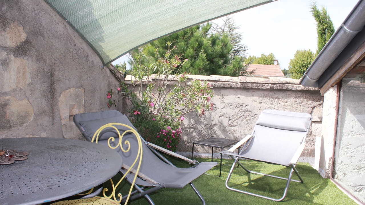 Photo of Outdoor in Noves