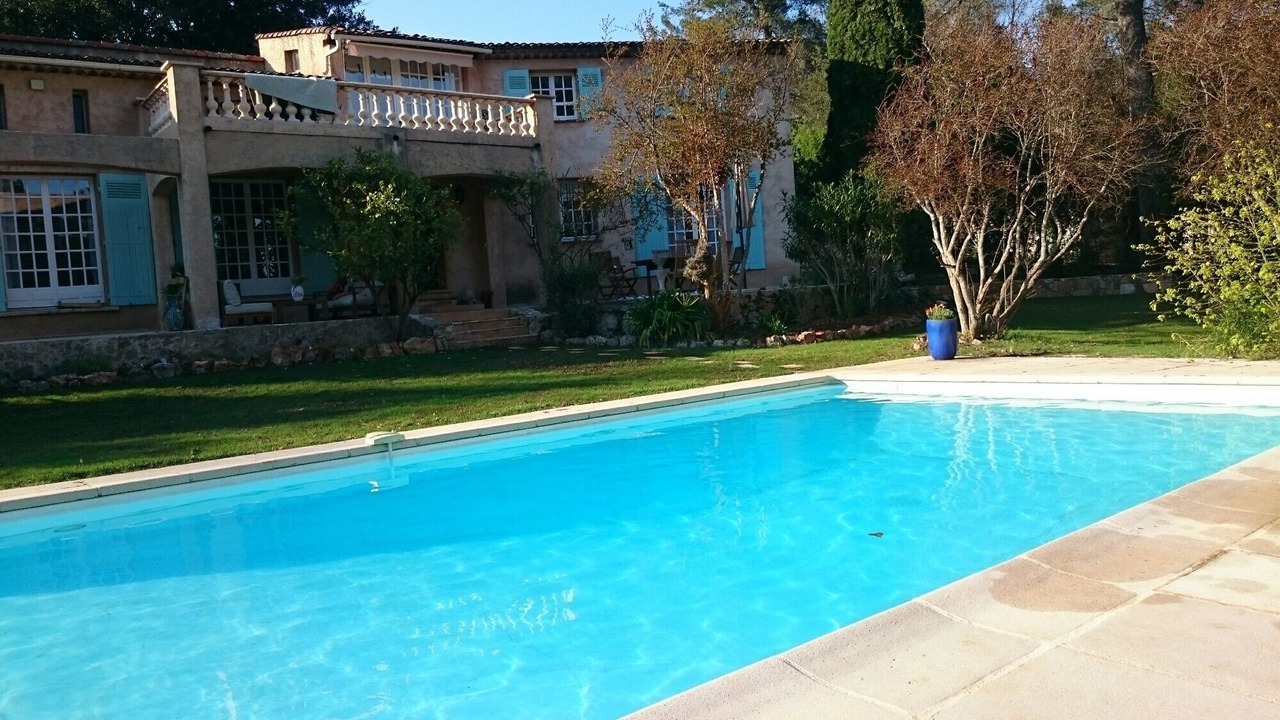 Photo of Outdoor in Roquefort-les-Pins