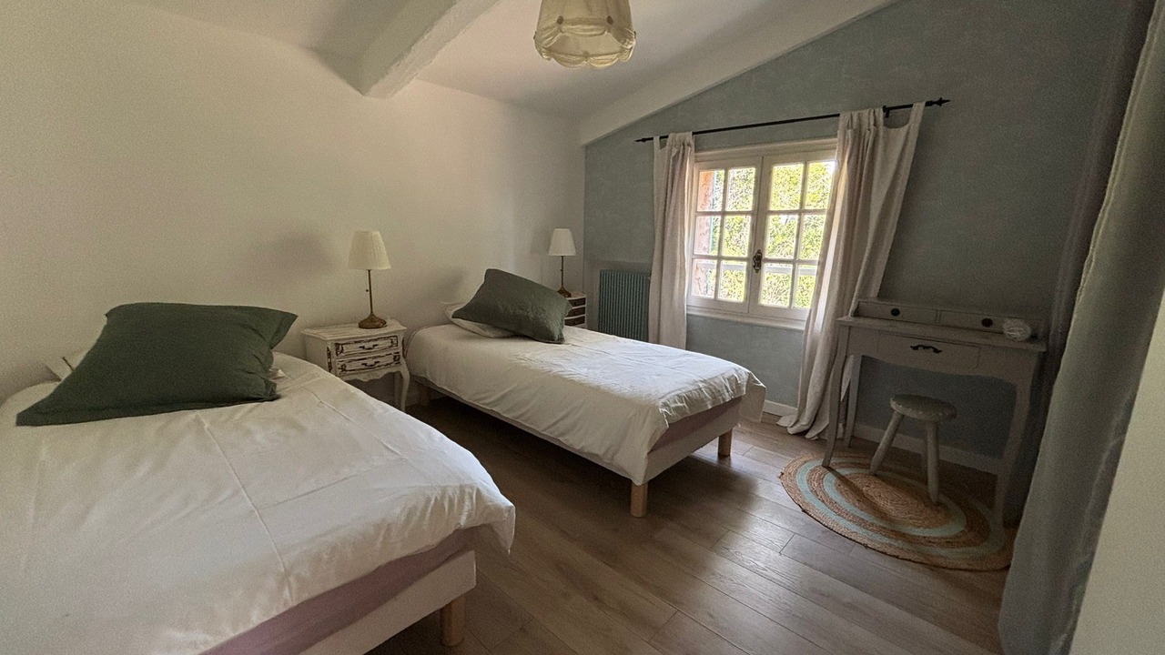 Photo of Bedroom in Roquefort-les-Pins