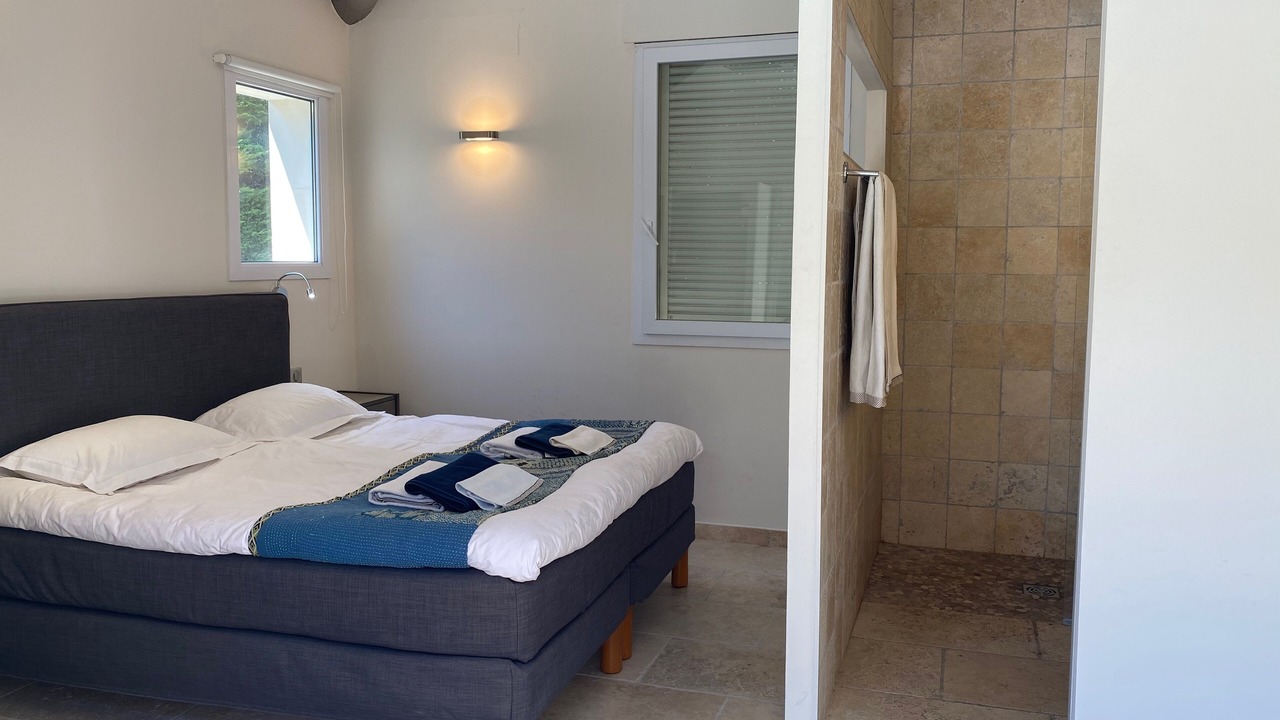 Photo of Bathroom in Eygalieres