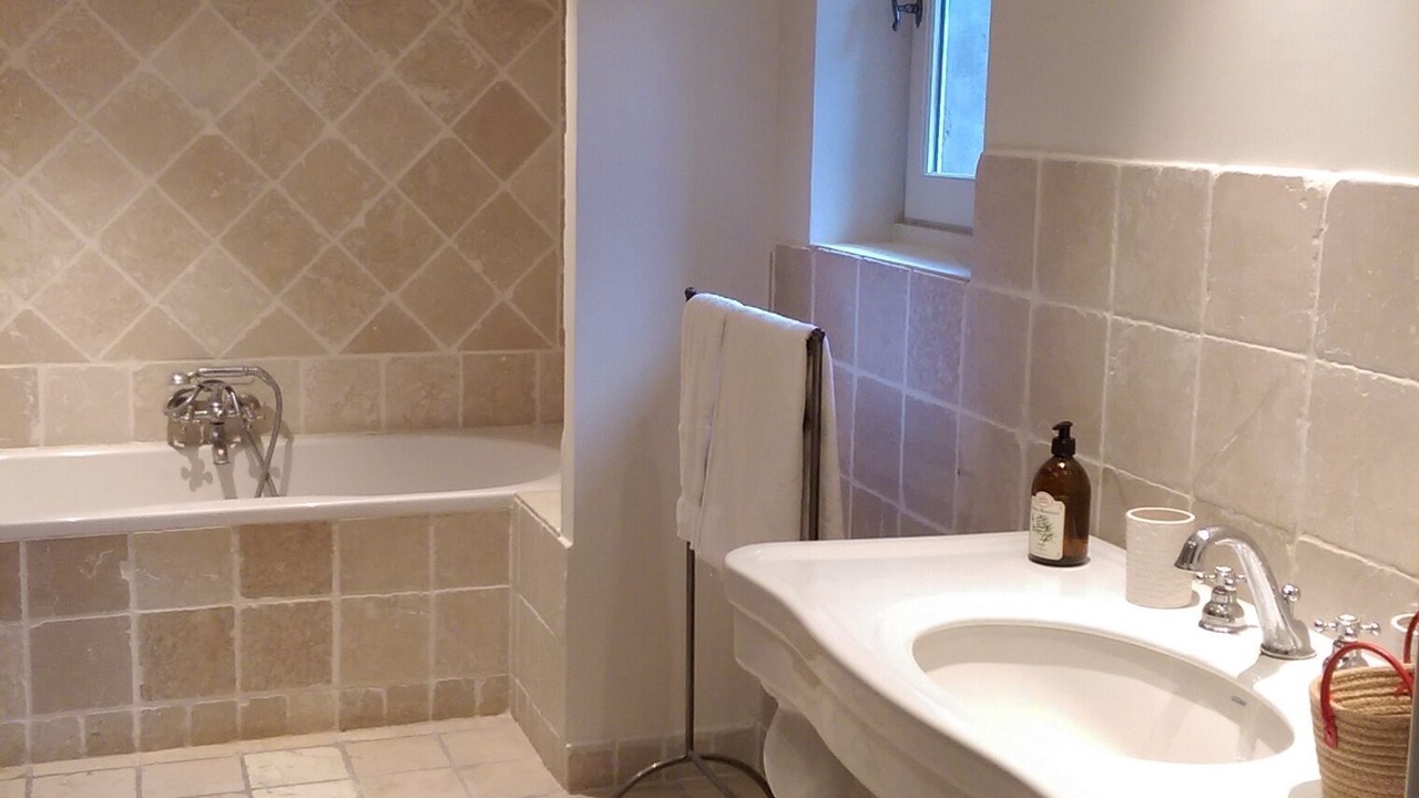 Photo of Bathroom in Graveson