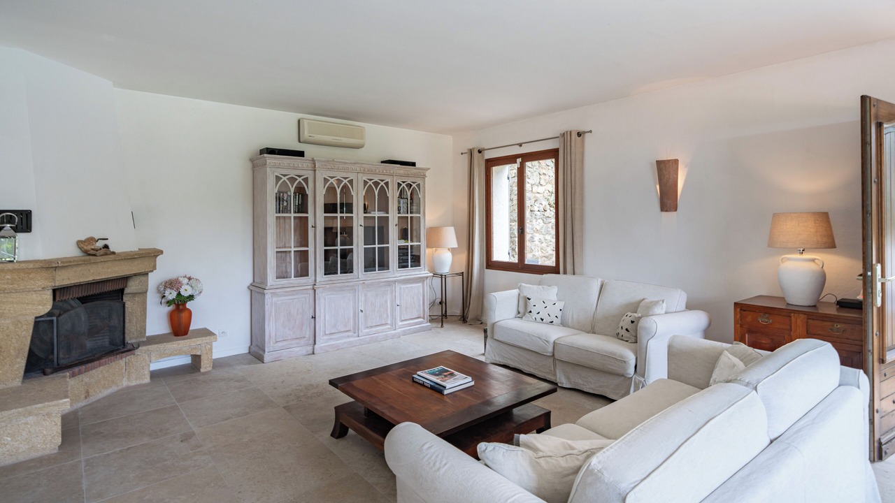 Photo of Bedroom in Cap-d'Antibes