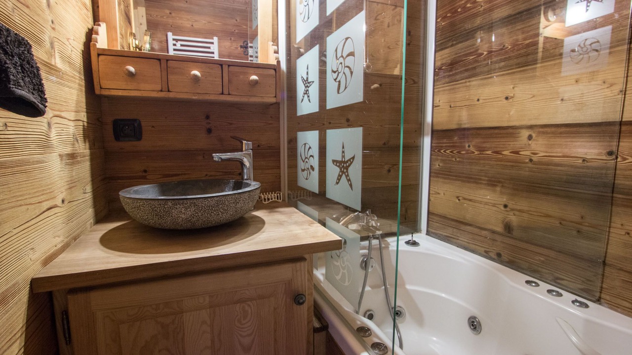 Photo of Bathroom in Isola