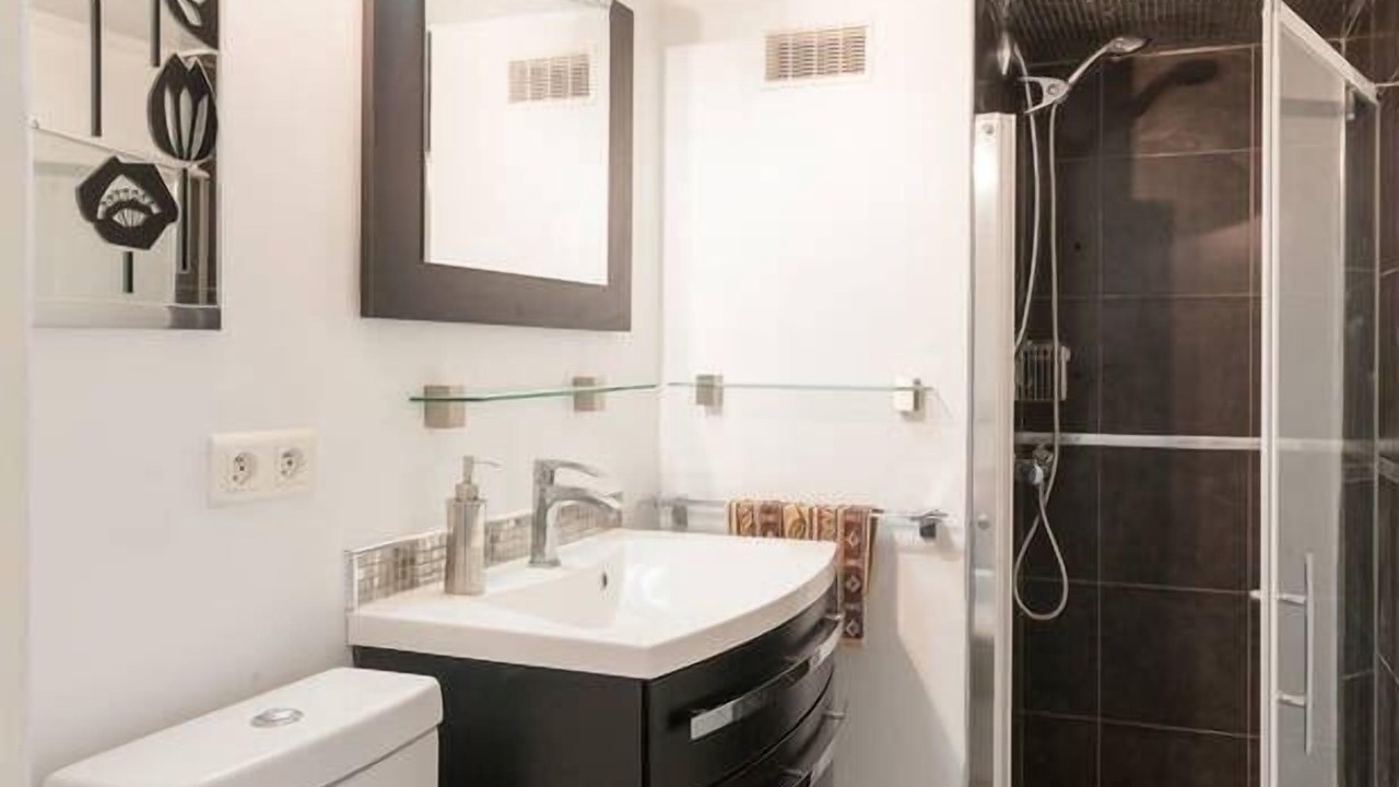 Photo of Bathroom in Hyeres
