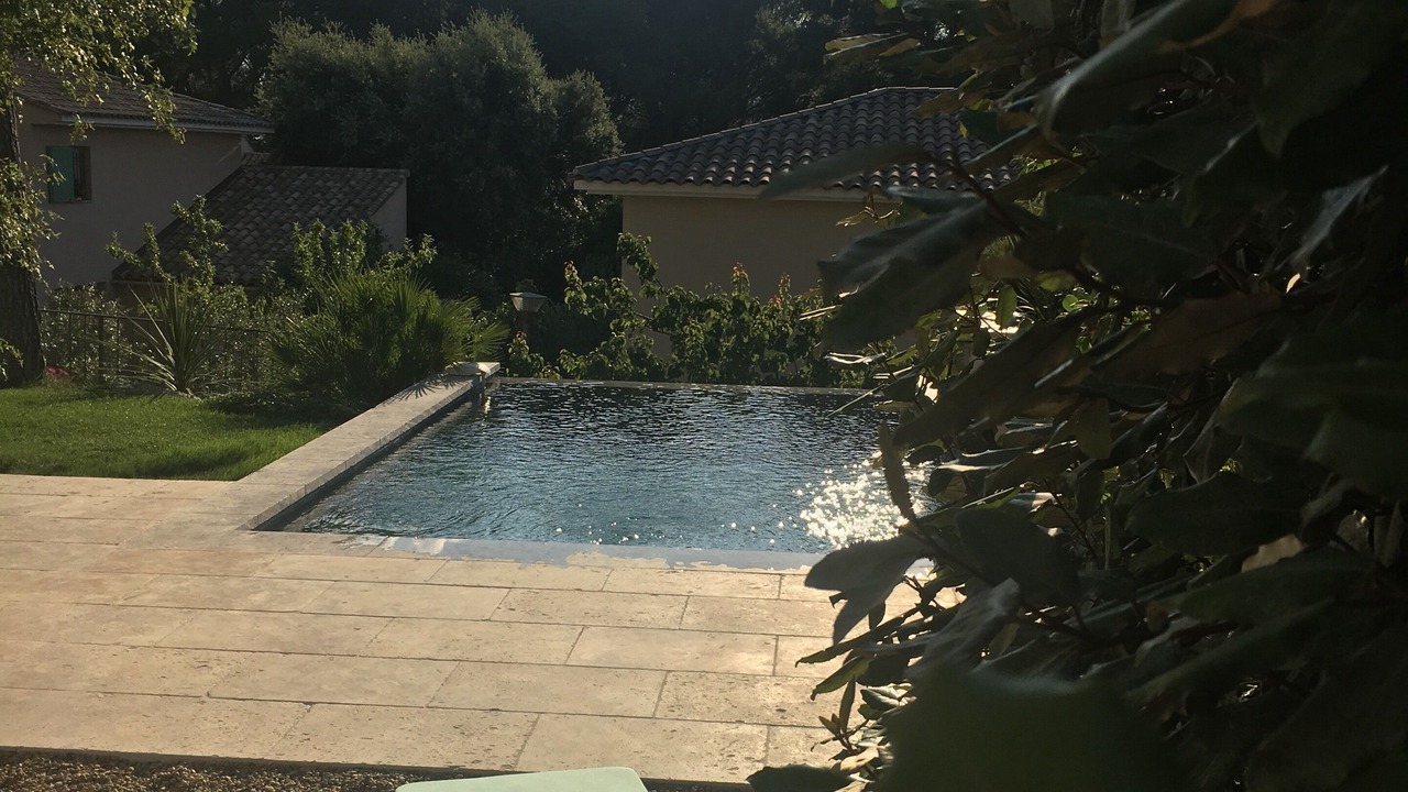 Photo of Outdoor in Lambesc