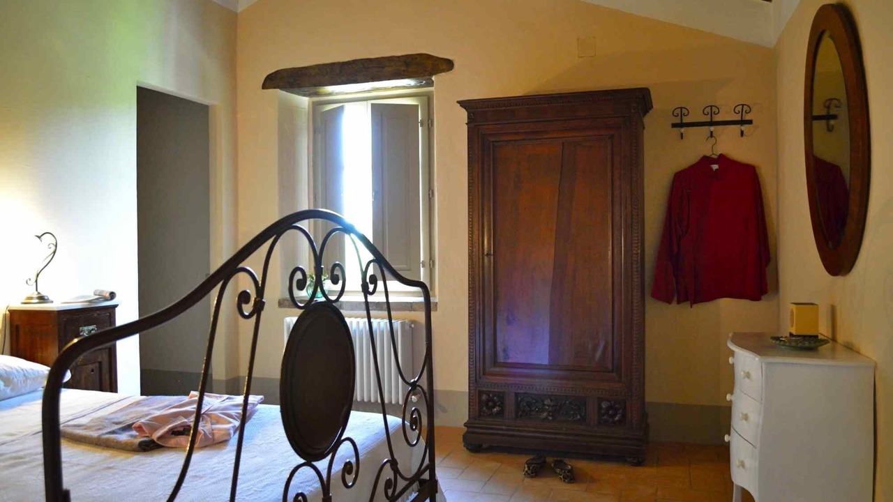 Photo of Bedroom in Montegiove