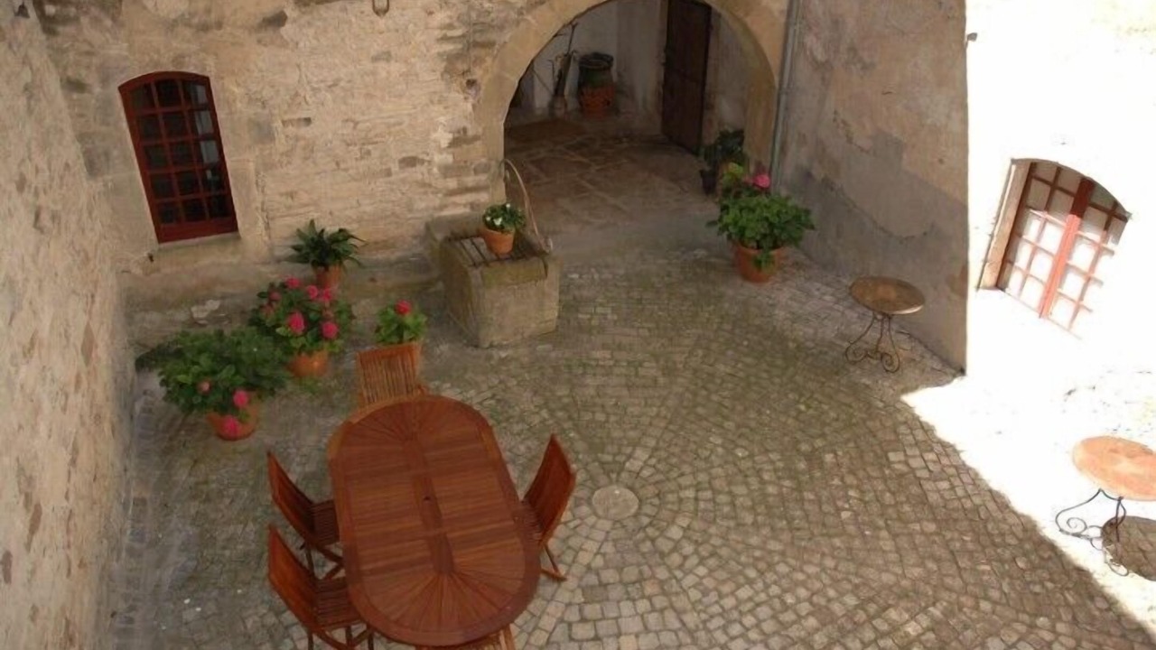 Photo of Outdoor in Saint-Hippolyte-de-Caton