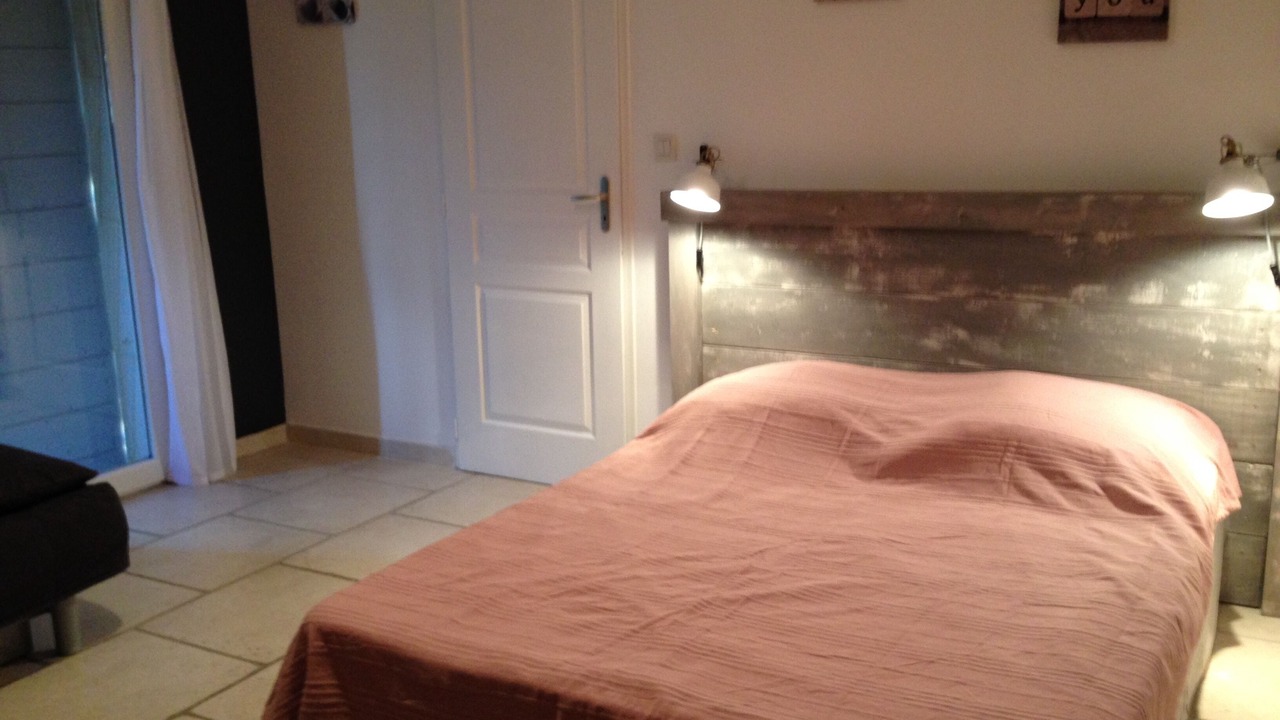Photo of Bedroom in Cavaillon