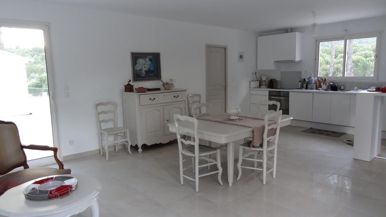 Photo of Others in Preconil