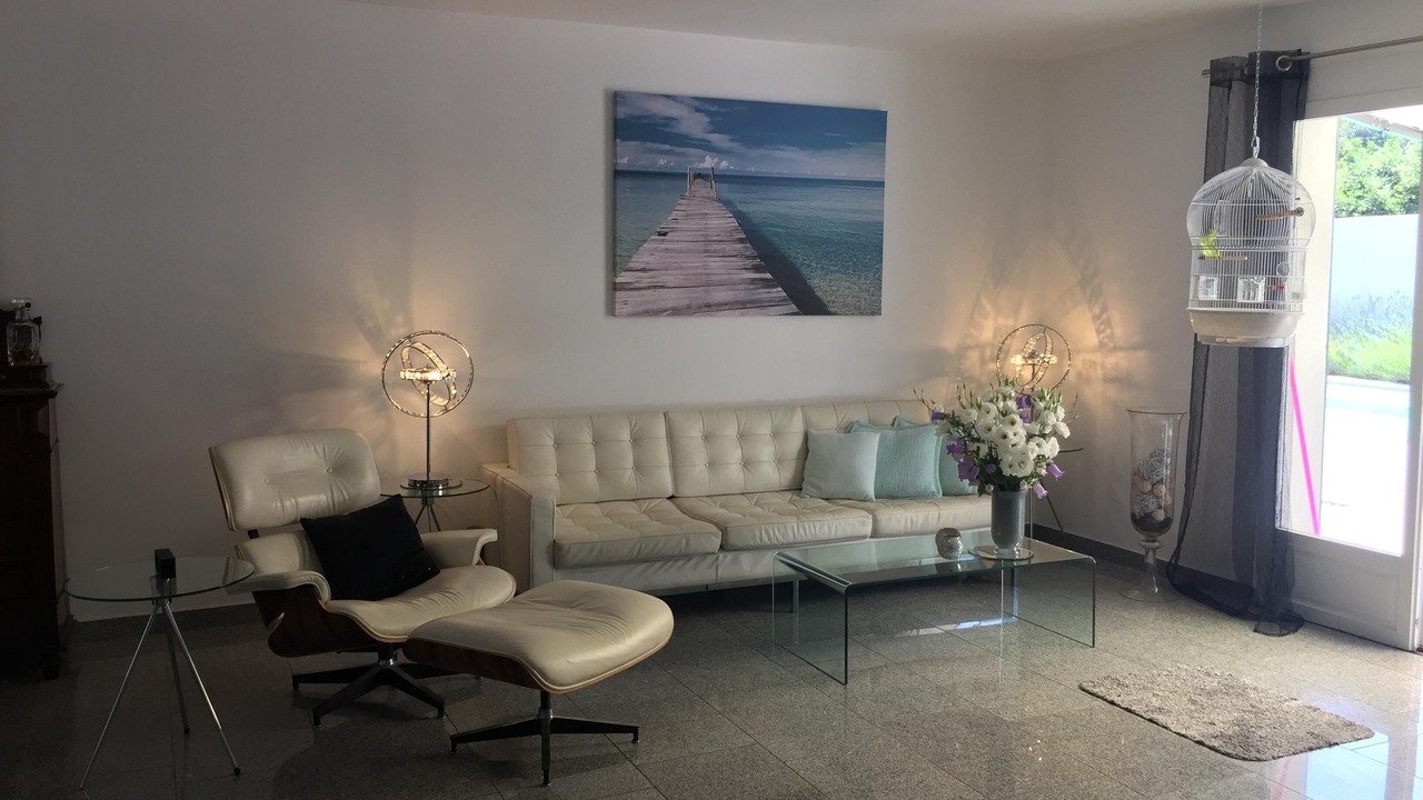 Photo of Livingroom in Cabasse