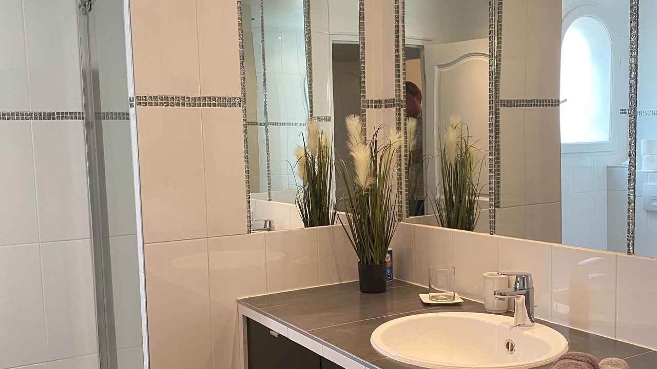 Photo of Bathroom in Cabasse